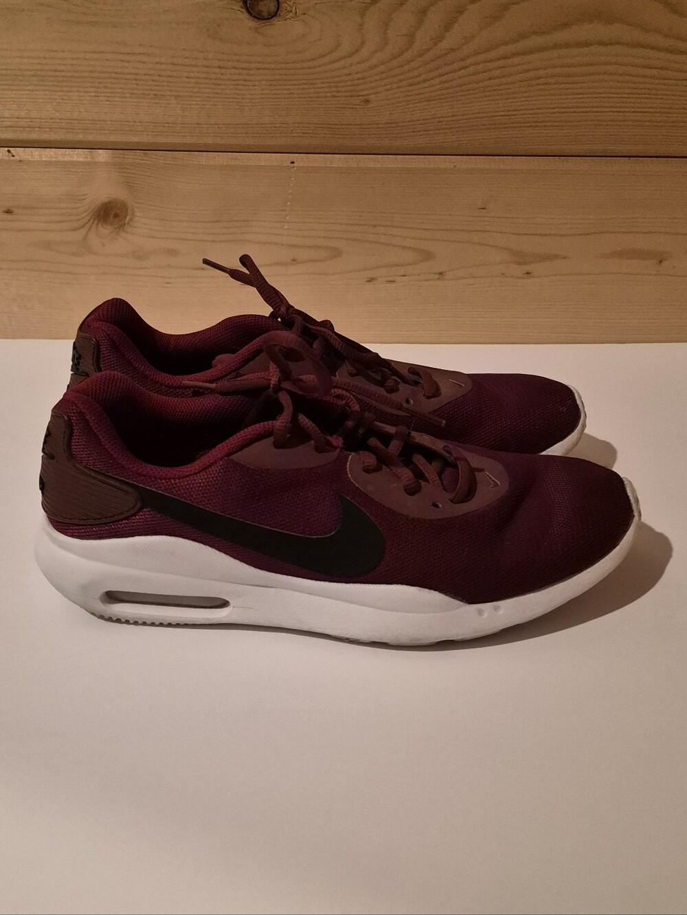 Nike Women's Athletic Shoes - Maroon and Black Size 8 - Picture 4 of 8